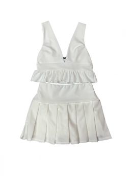 Sleeveless plunge neck ruffle crop top.